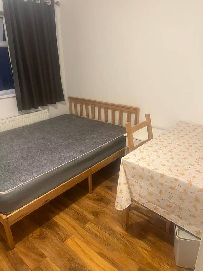 ✨ Spacious Double Room – Walk to Elizabeth Line  Main Photo