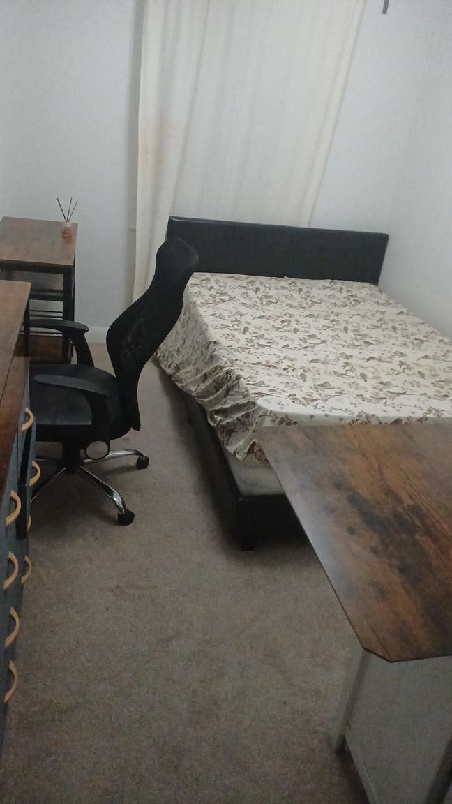 Double room available for sharing for single perso Main Photo