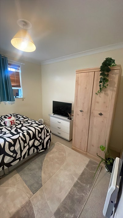 2 Rooms available  Main Photo