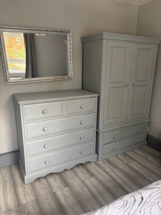 Comfortable double bedroom  Main Photo