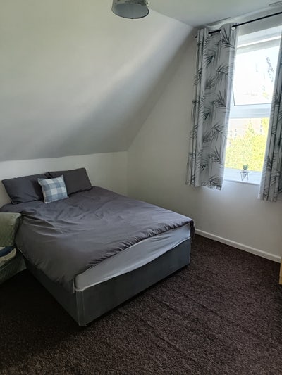 Double room in Totterdown with great views Main Photo