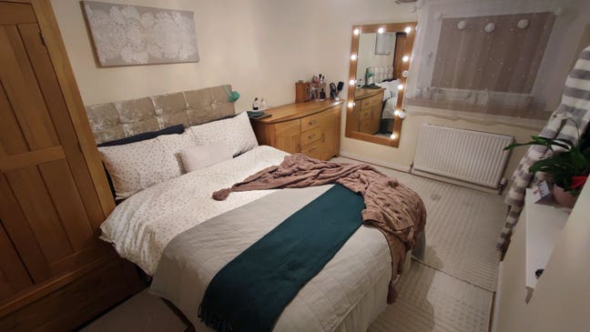 Double room for rent. Main Photo