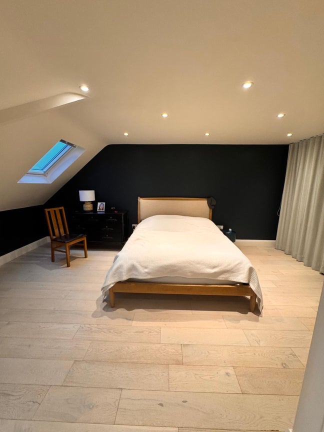 En-suite room Main Photo