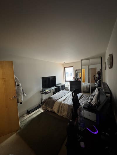 En-Suite Room to Rent - Canning Town Main Photo