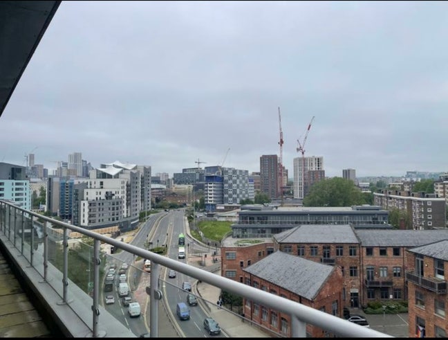 Spacious En-Suite Double Room – City Centre Main Photo