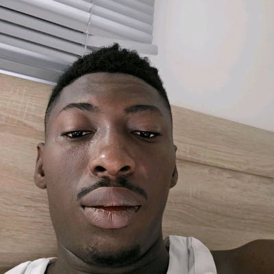 Student Male seeks a single or double room Main Photo