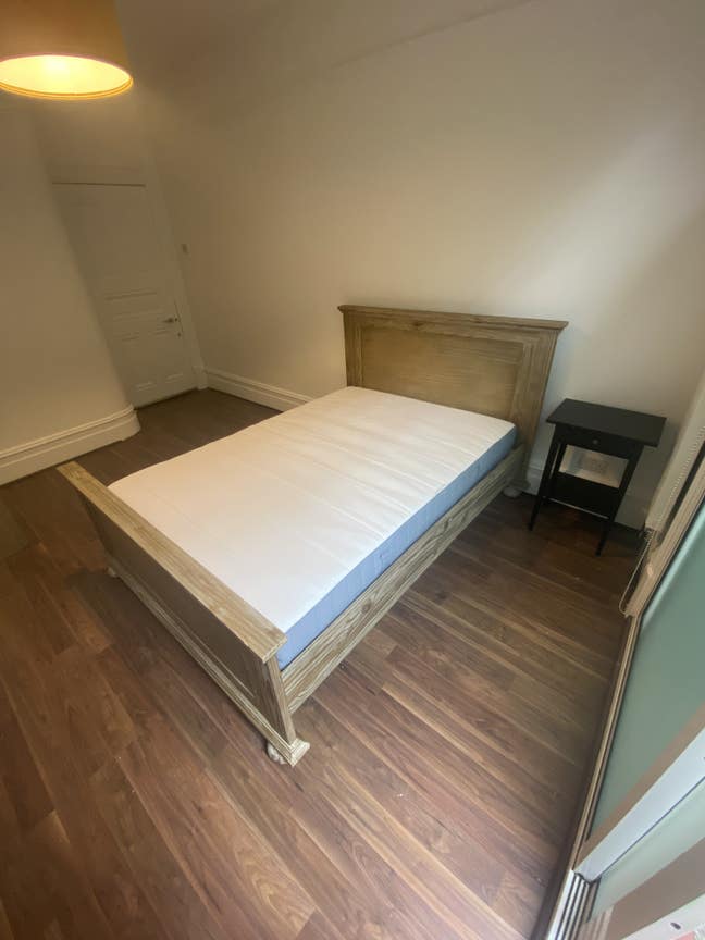  Double Room Acton W3 Main Photo