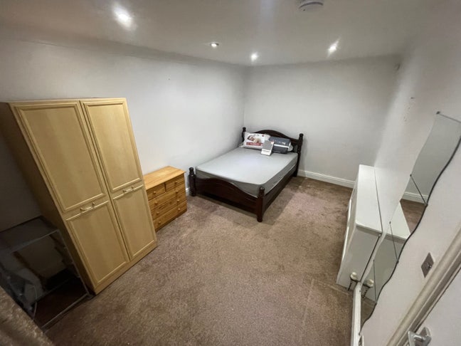 DSS HMO supported accommodation Erdington Main Photo