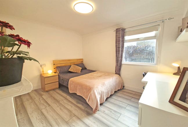 Bran New Renovated House Main Photo