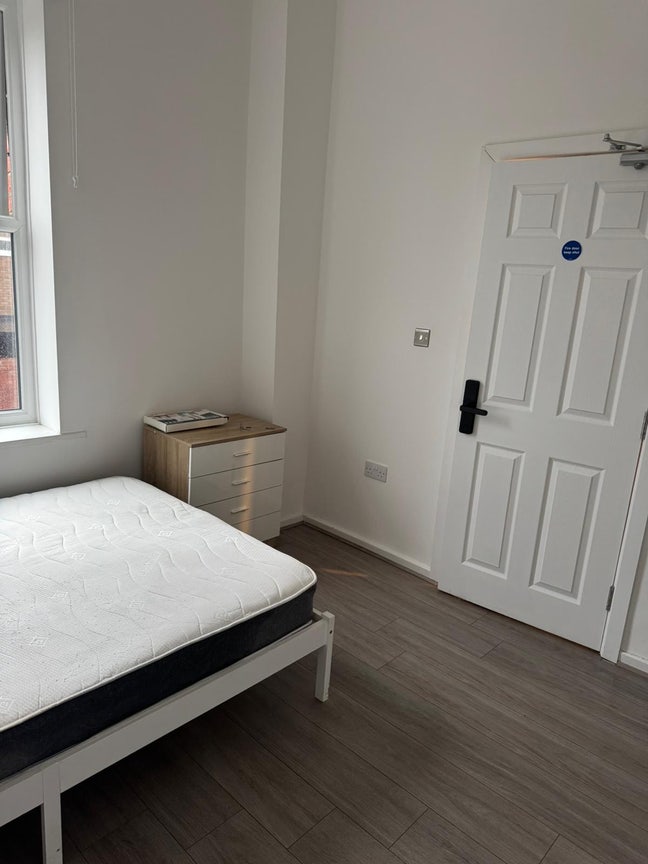 Double room En suite Available  Main Photo