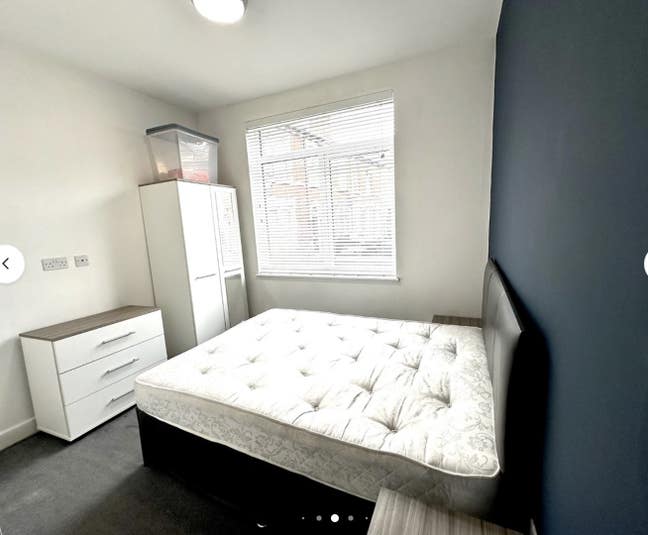 *Ensuite Room Bills Included at &pound;500 in Derby* Main Photo