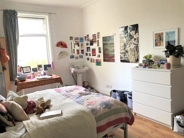 House share in fabulous house in With/Dids Main Photo