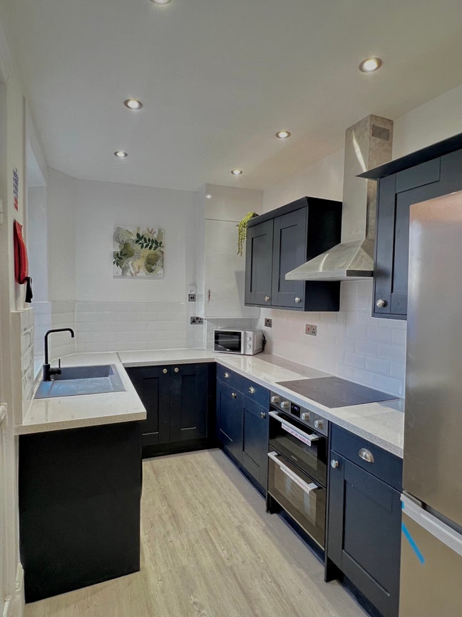 New High-Spec Rooms, Ashton - All Bills Included Main Photo