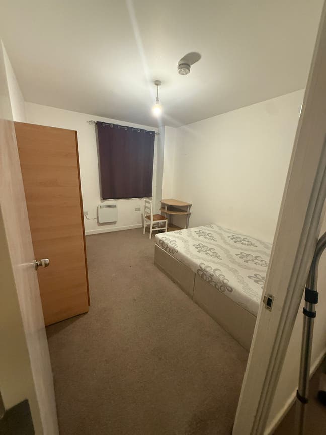 Double room to let for couples  Main Photo