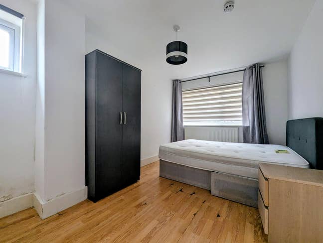 Beautiful Double Room in Streatham Hill! Main Photo