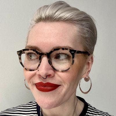 Yorkshire gal looking to move Main Photo