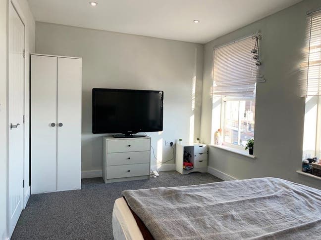 ✨ JRH Professionals: High-End Living | No Deposit✨ Main Photo