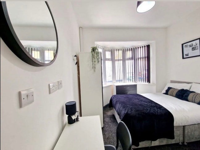 En-Suite Dss Rooms Available in Birmingham Main Photo