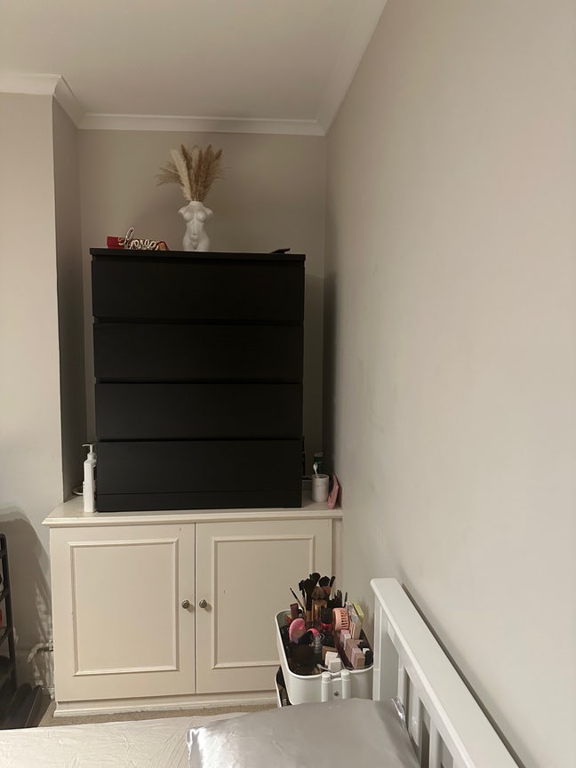 Large Double Room near Portobello Road Market Main Photo