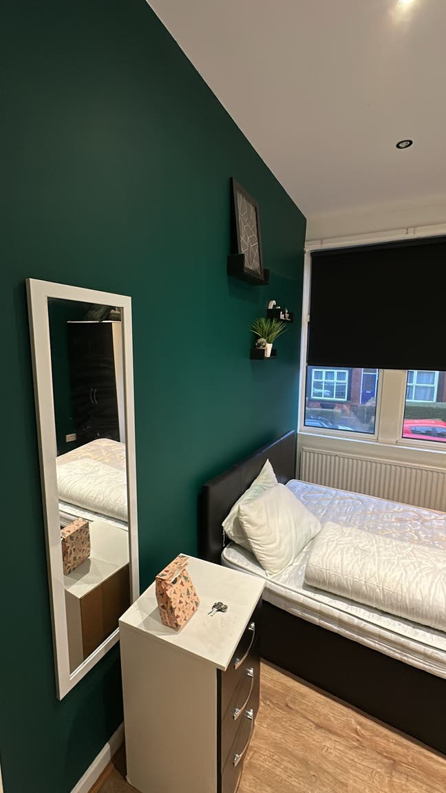 Rooms Available in Headingley  Main Photo