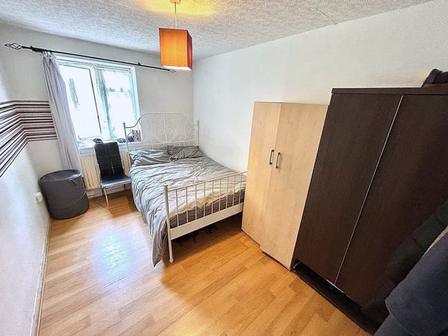 Double Room Near Canary Wharf - All Bills Included Main Photo