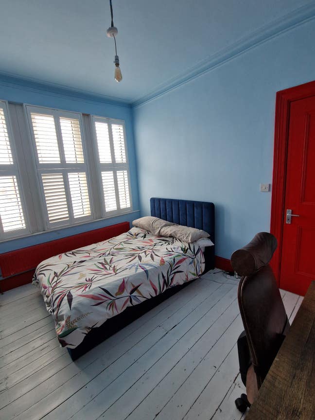 2 Double Rooms Available in Friendly Shared Home Main Photo