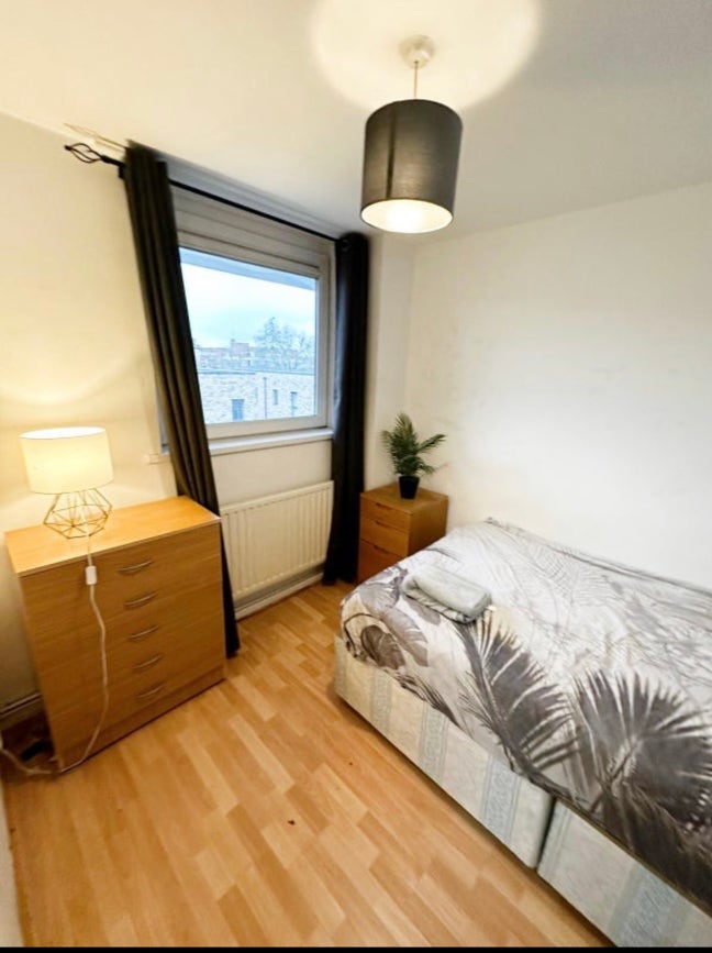 🍀Amazing deal- room 10 mins to Liverpool St  Main Photo