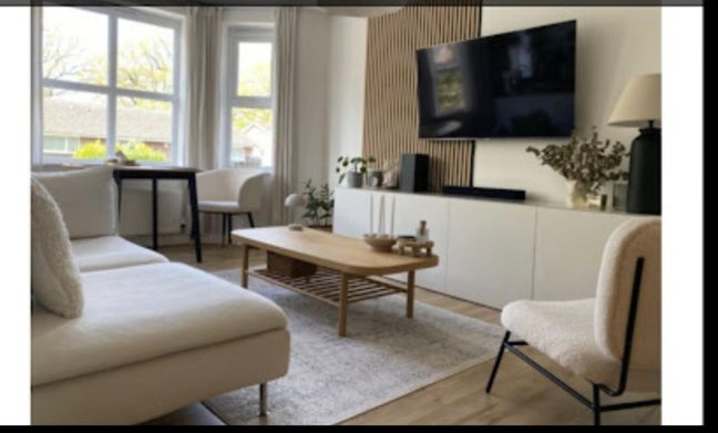 Room in a Warm and friendly apartment Main Photo