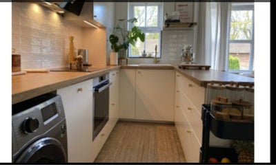 Room in a Warm and friendly apartment Main Photo