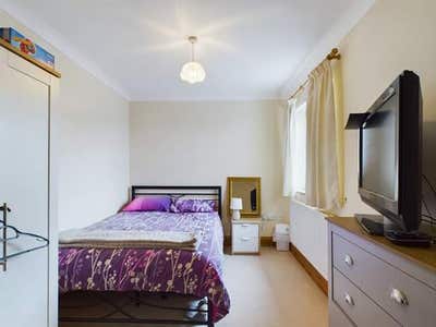 Double room to let in seaside village  Main Photo