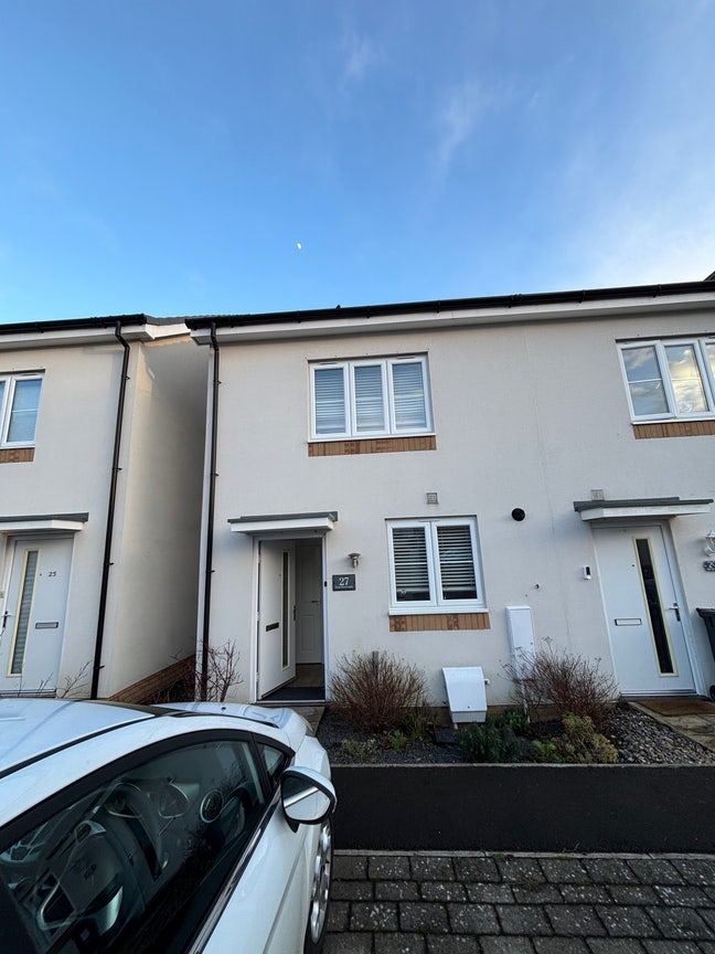 Large Double Room in Patchway Main Photo