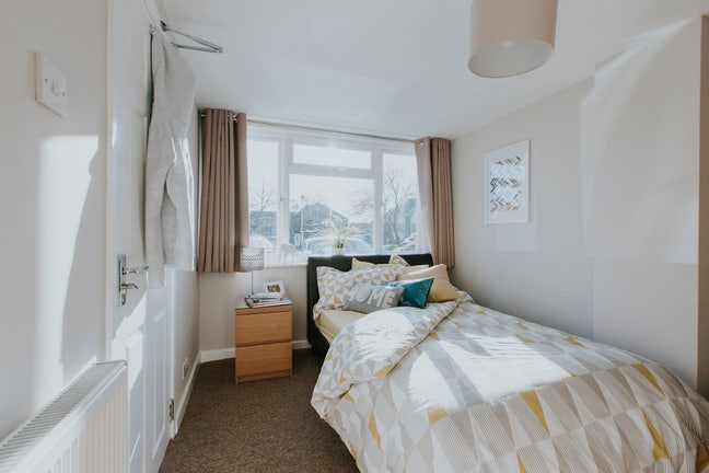 Join Us at Snug and Re-Write Your Story 💛📚 Main Photo