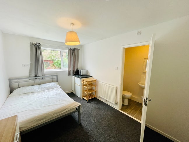 👉Bretton Spacious Doubles from just &pound;99 per week Main Photo