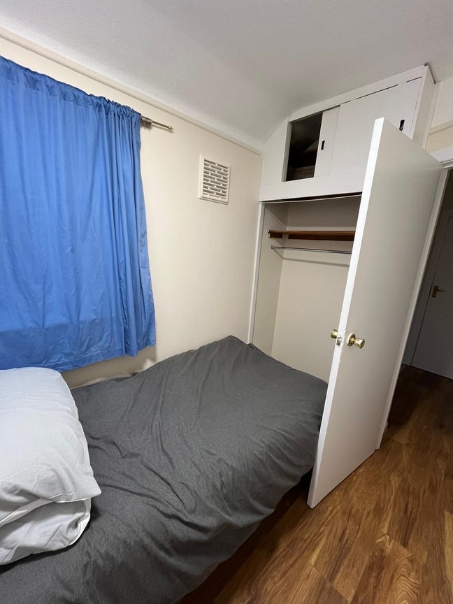 Box room available  Main Photo