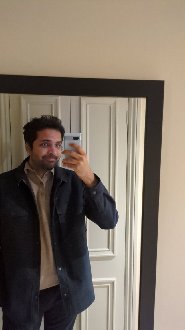 Looking for a good place and fun roommates Main Photo