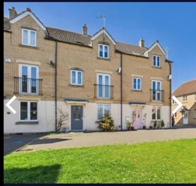 Double Bedroom Main Photo