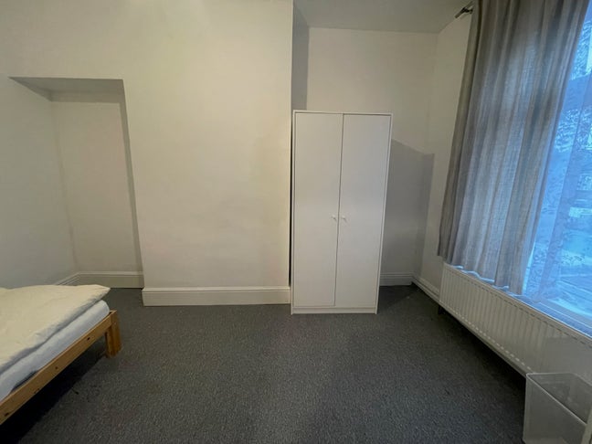 Double Room In A Quiet Area Main Photo