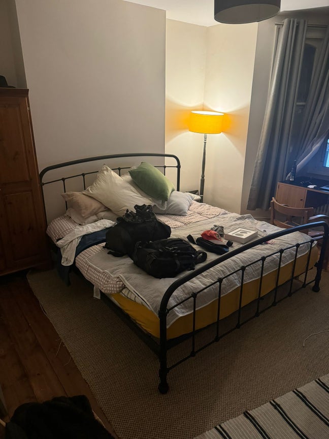 Two Rooms available for short term let Brockley Main Photo