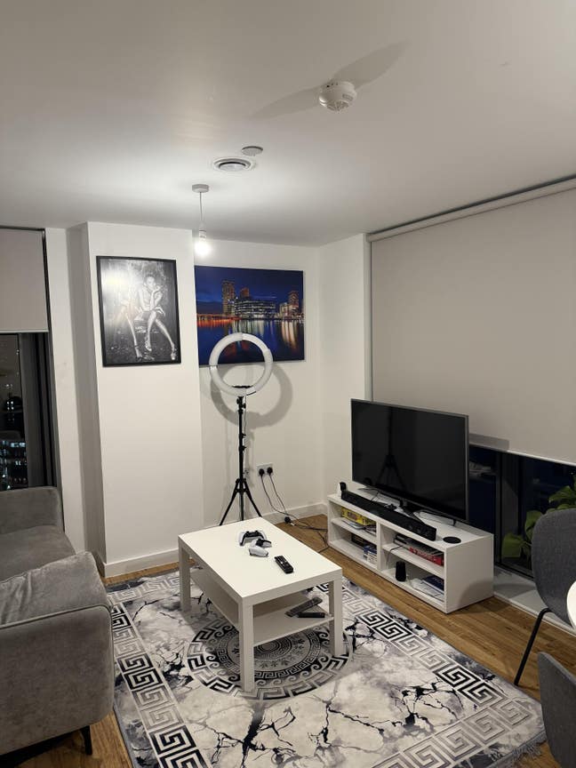 Apartment in Media City Main Photo