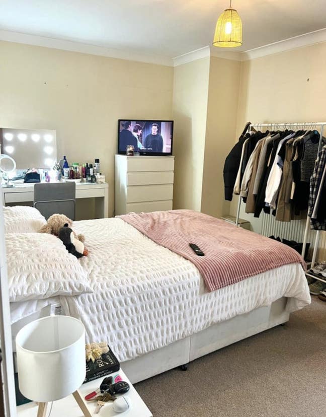 ✨Big Double Room with Own Bathroom in Battersea✨ Main Photo