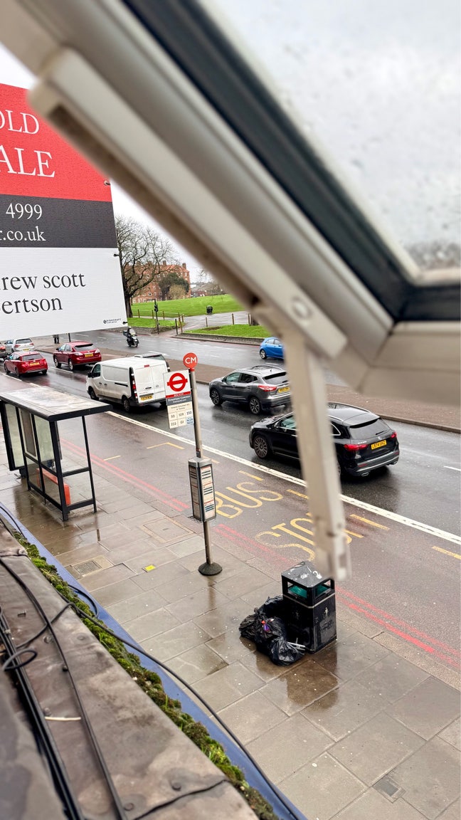 Double Room-For single Occupancy Female Only  Main Photo