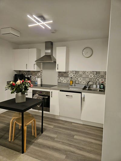 Single room with external bathroom Main Photo