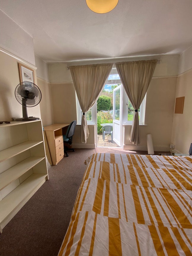 Shared spacious house in Headington! All bills in  Main Photo