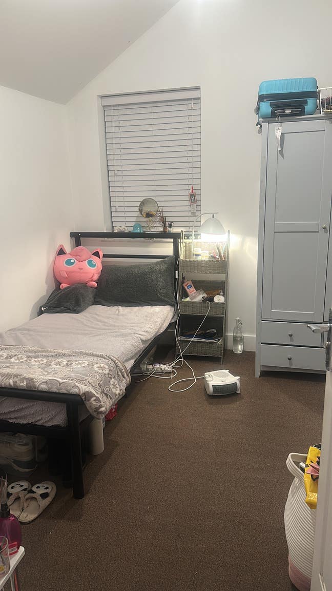 Single Room to Rent Main Photo