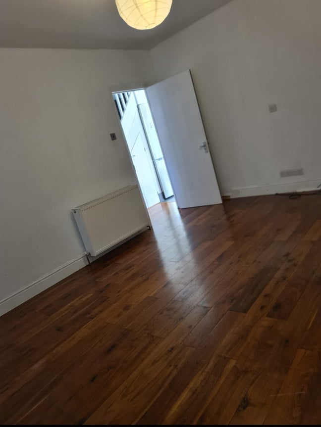 Thornton Heath Main Photo