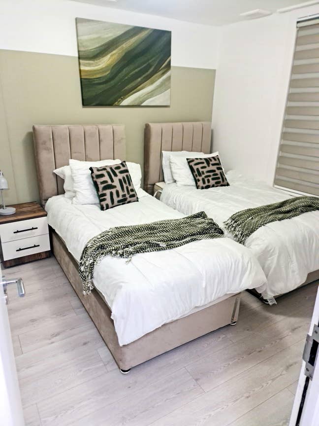 STYLISH decor Double rooms near Old Street  Main Photo