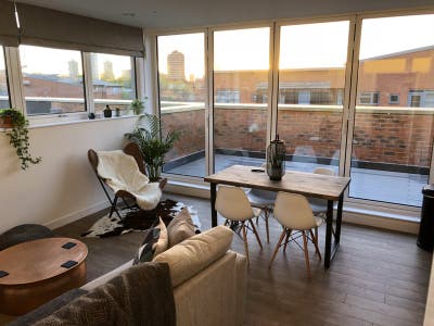 ☀Penthouse 2 Bed | Private Rooftop Terrace |Views  Main Photo