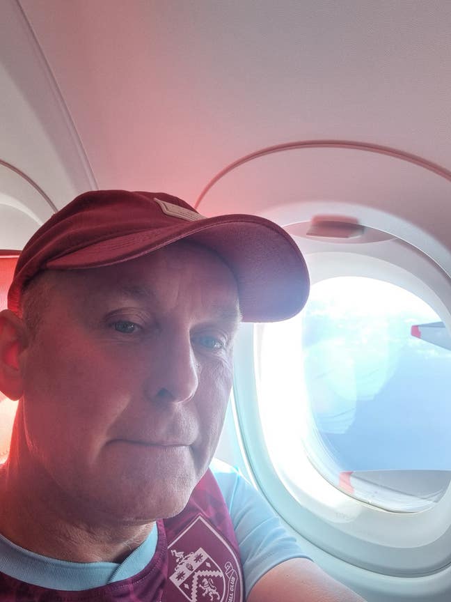 Professional Male seeks a single or double room Main Photo