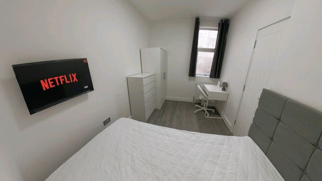 Double ensuite room - Brand New refurbishment  Main Photo