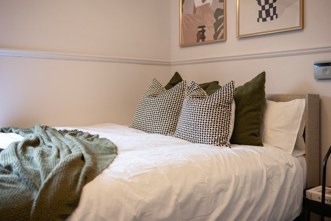 🍒 Luxury Double En-Suite Studio Main Photo